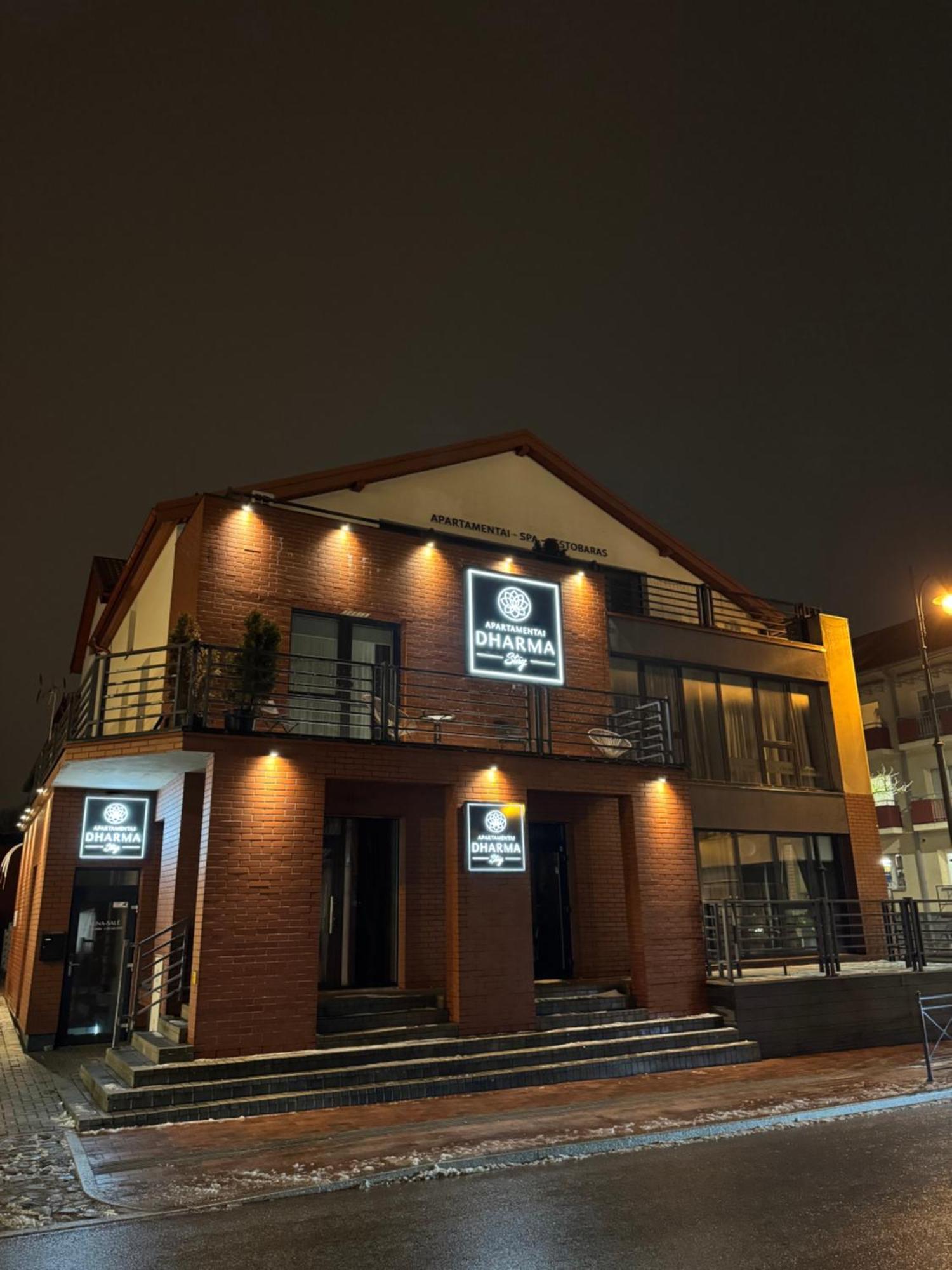 Dharma Stay Apartamentai Su Terasa Ir Vaizdu I Miesta เตลเช ภายนอก รูปภาพ